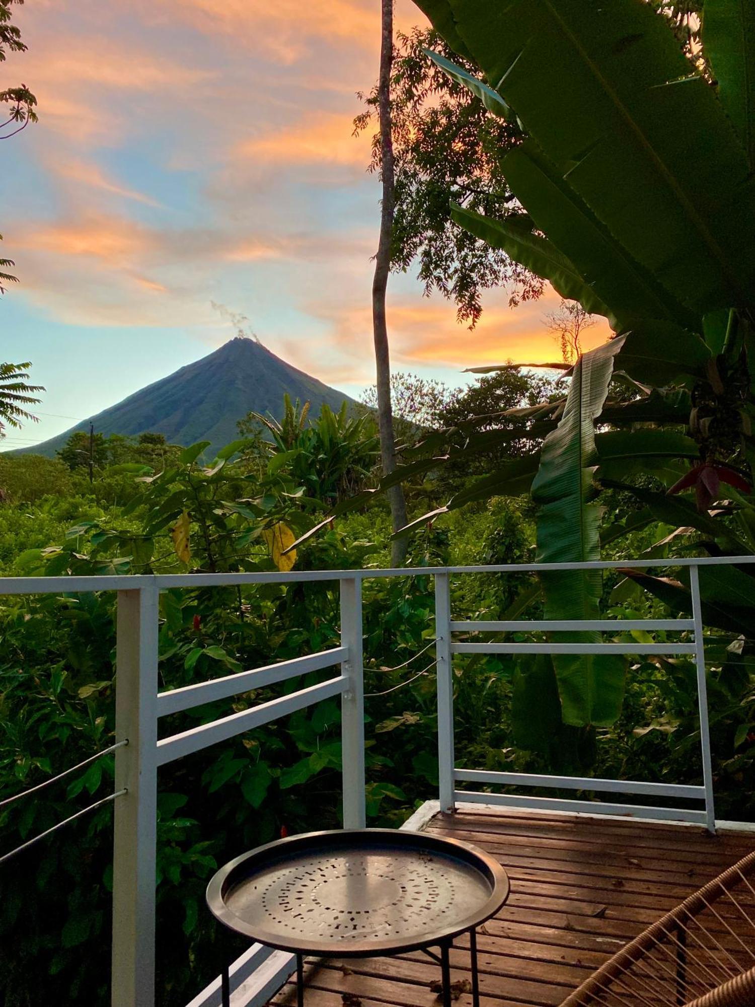 Mali'S House Hotel La Fortuna Exterior foto