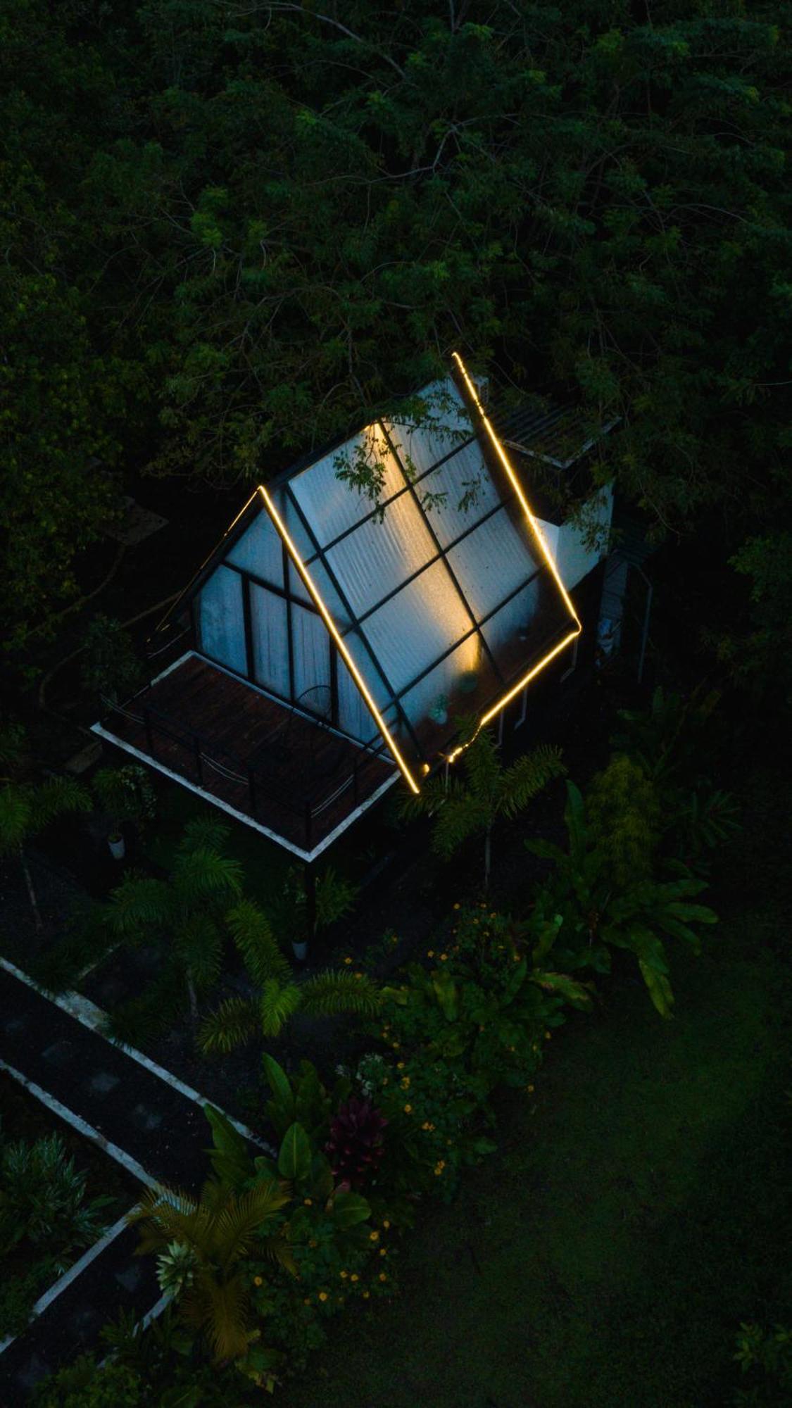 Mali'S House Hotel La Fortuna Exterior foto